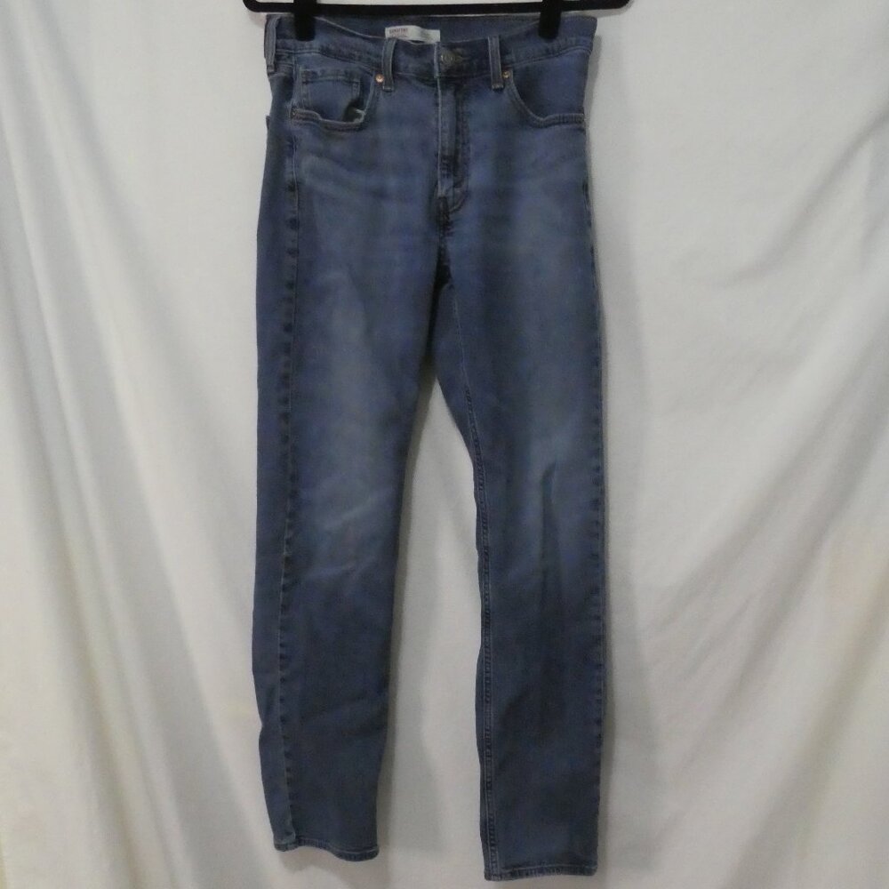 SIGNATURE By Levi Strauss Regular Fit W 30 L 32 Classic Medium Blue Wash Denim